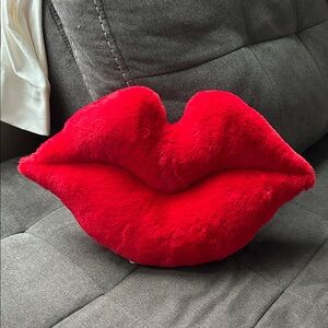NWOT Plush Lip Shaped Pillow from Room Essentials | Lip Pillow | Accent Pillow